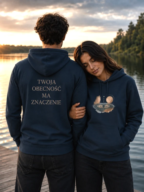 bluza Twoja obecnosc ma znaczenie navy.png